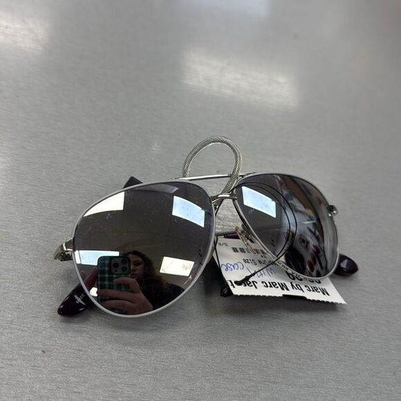 Marc by Marc Jacob’s Sunglasses - Picture 3 of 10